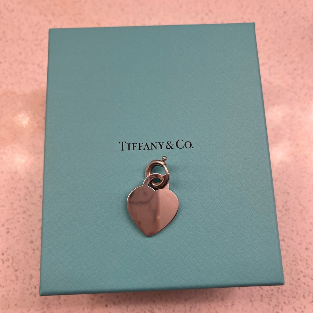 Tiffany & Co SS heart tag charm